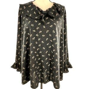 vintage women's 1980's 1990s ruffle collar tunic blouse long sleeve black small